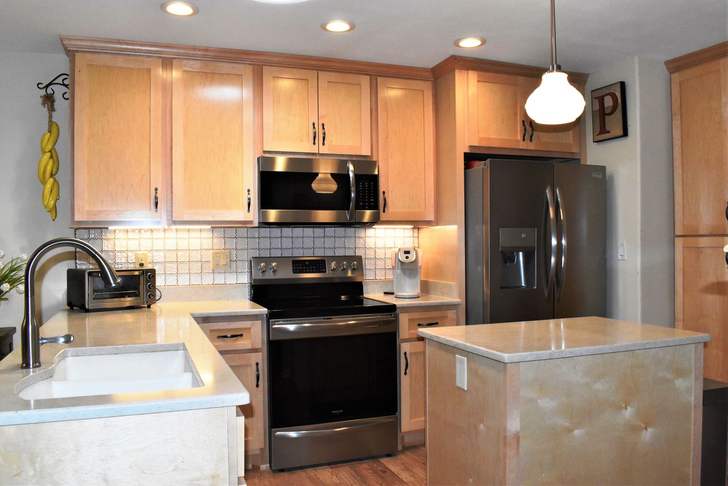 1771 Peavine Rd, Crossville, TN 38571